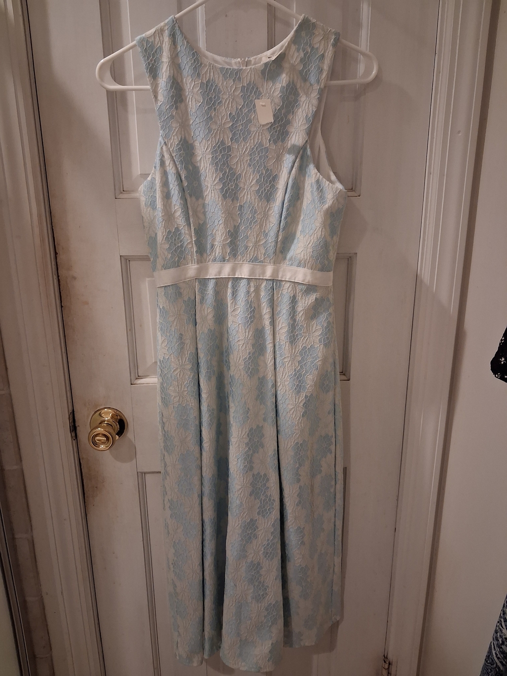 Francesca's Collections Light Blue and White Lace Midi Dress